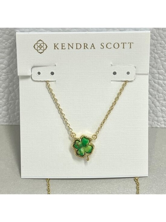 Kendra Scott Jewelry - Kendra Scott Clover Gold Short Pendant Necklace